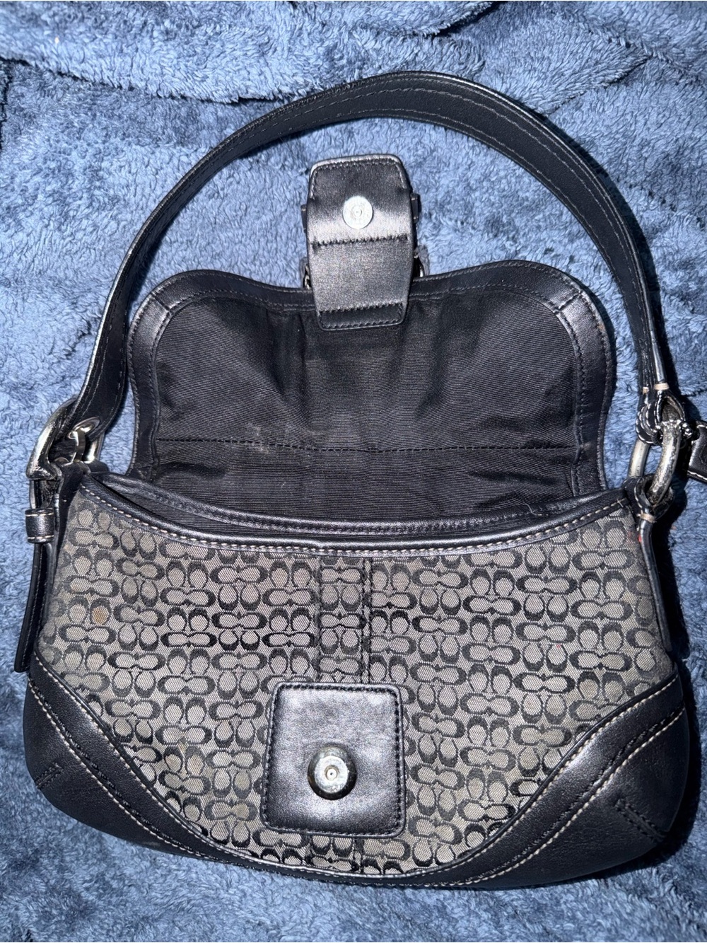 COACH Black Jacquard Canvas SoHo Flap Shoulder Bag (REAL VINTAGE Y2K) - Picture 2 of 9